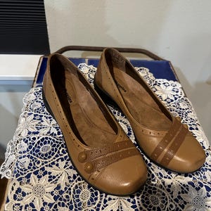 Womans Hush Puppies 7.5 - Etsy