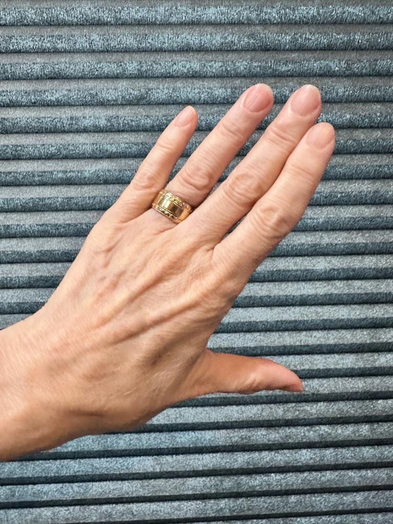 14K Yellow Gold Cigar Band Ring / Vintage 70s - Sz 5.5 - Etsy