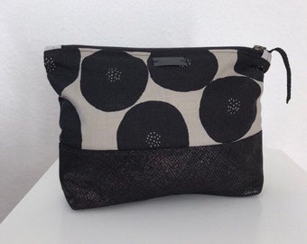 cosmetic bag 'Sina' black leather with kokka fabric Kosmetiktasche