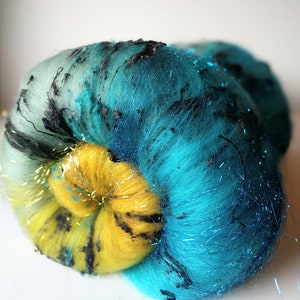 Merino Wool Art Batt: Gradient Spinning Fibers with Silk & Angelina