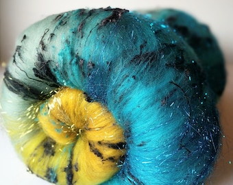 Merino Wool Art Batt: Gradient Spinning Fibers with Silk & Angelina