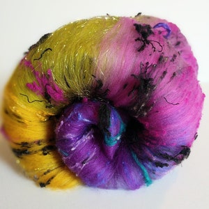 Gradient Merino Wool Art Batt: Spinning & Felting Fiber (2.6 oz)