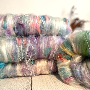 Hand Dyed Merino Art Batt: Silk & Sparkling Yarn (2.7 oz)