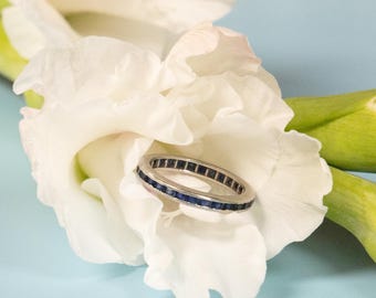 1930&#39;s Art Deco Platinum & Blue Sapphire Eternity Ring, Size 6