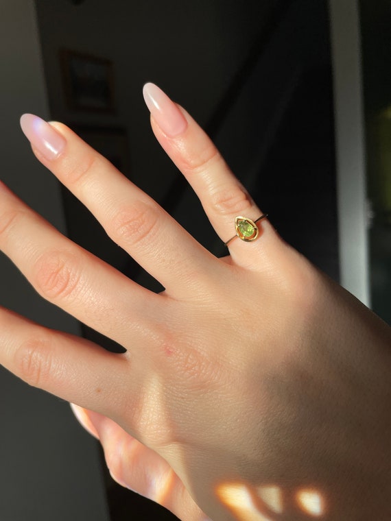 Vintage 14K Gold Pear Cut Ring with Green Peridot 
