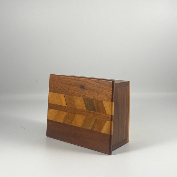 1940's Vintage Wood Jewelry Box