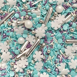 Silver Rod Frozen’s Anna & Elsa inspired sprinkle mix. Snowman Cake decorating, cupcake sprinkle mix | Frozen Heart