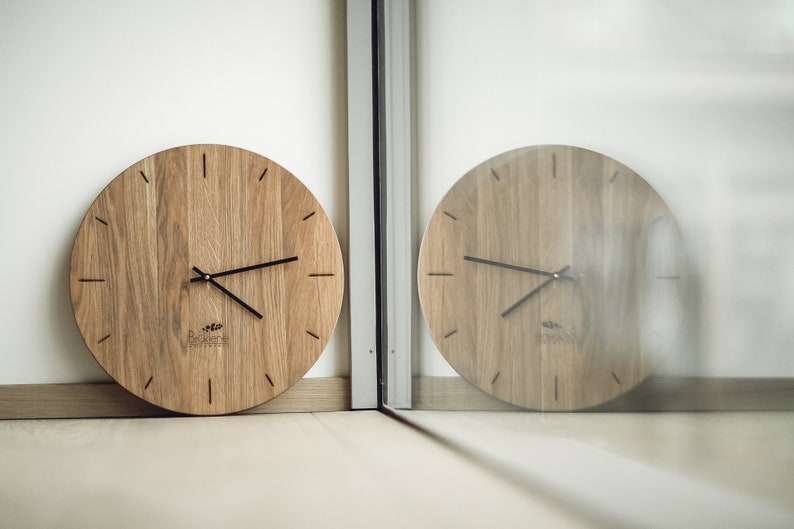 Oak Wood Wall Clock Engraved Personalised Custom Unique Family Wedding Gift image 2