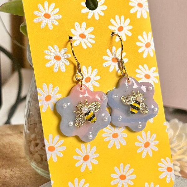 Boucles d’oreilles printemps fleurs abeilles