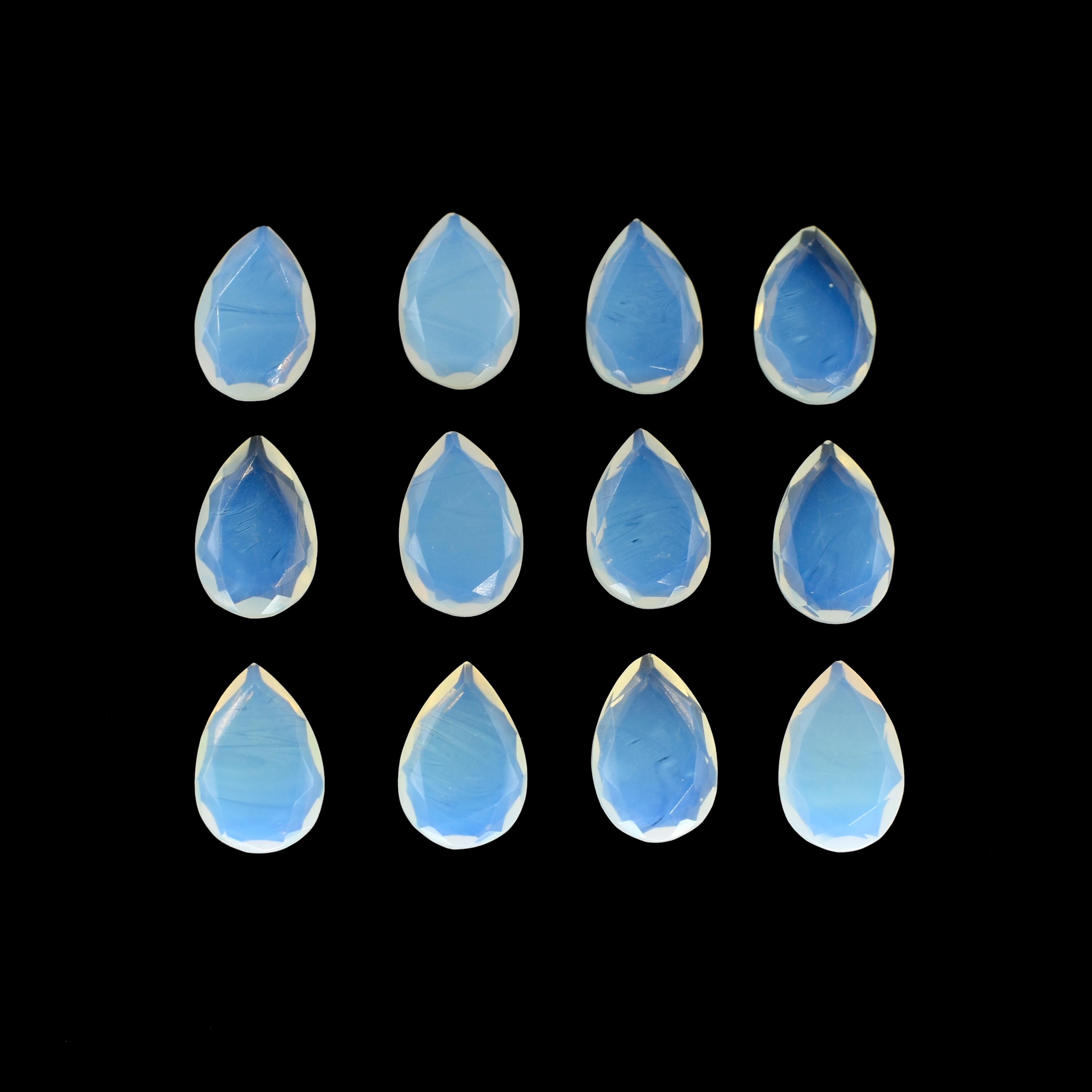 クリスタルクォーツビーズ ファセットペアカット 8 x 10 mm ブリオ