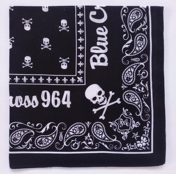Skull Cross and Paisley Black Bandana 20