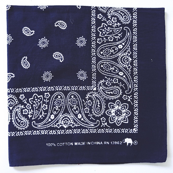 バナ子ページ ブルーペイズリーバンダナ、21インチ x 21インチ、綿100%、RN 13962