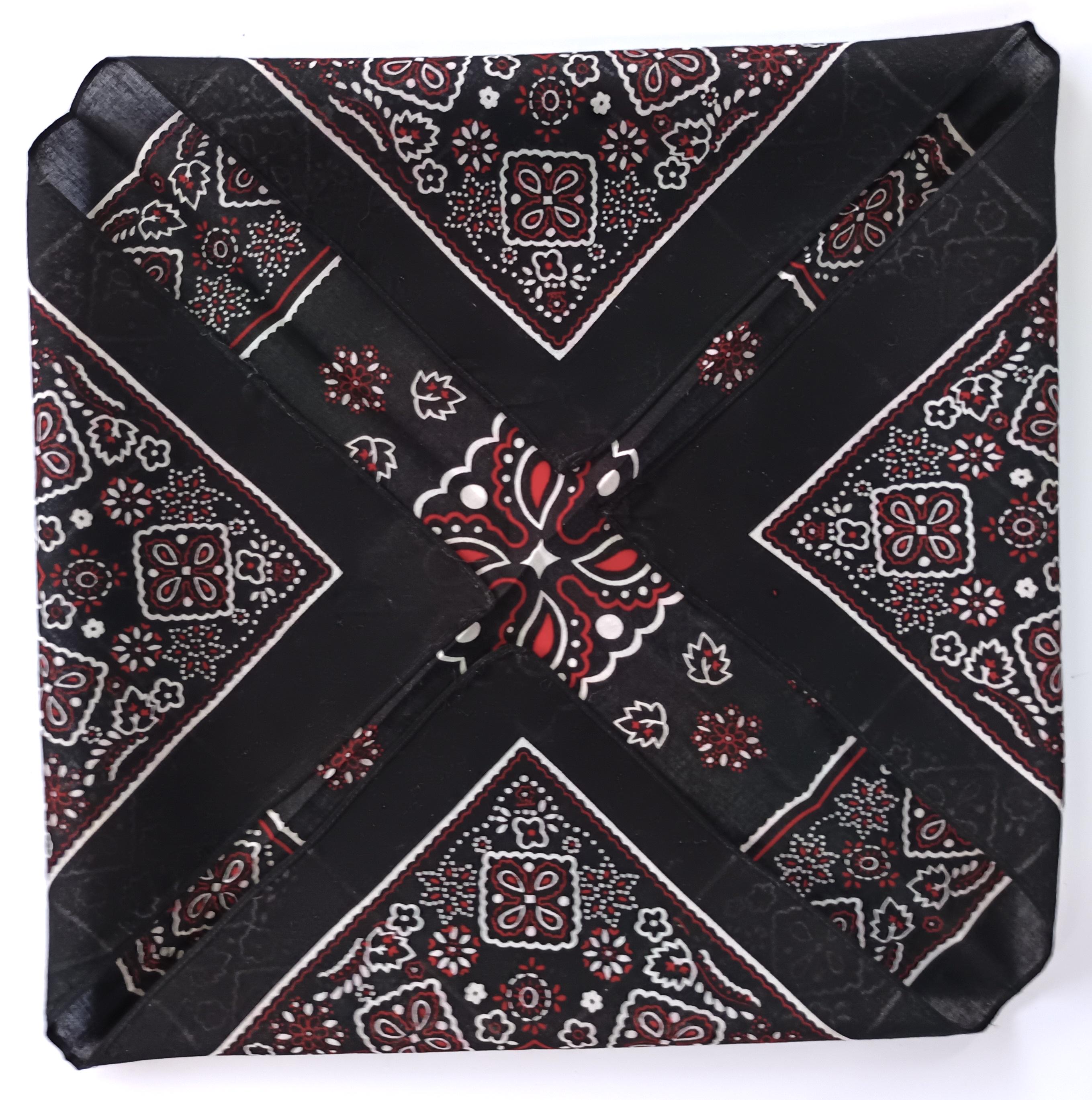 Black Paisley Cookie Pattern Bandana, 20.5