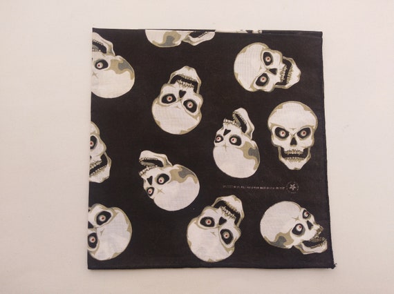 Black Skull Print Bandana, 50/50 Cotton/Poly, 21 x 21 Inches