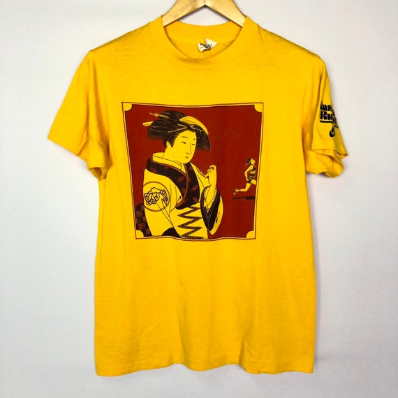 nike geisha tee