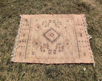 5x7 Ft Handwoven Jute Rug | Eco-Friendly Natural Fiber Area Rug for Living Room, Bedroom, Entryway | Durable Jute Hemp Rug Bohemian Jute Rug