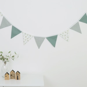 Catena di gagliardetti con nome in eucalipto bianco-menta decorazione per la cameretta dei bambini in tessuto personalizzata