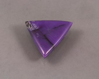 Sugilite purple gel gemstone cabochon/ freeform triangle designer cabochon / rare lapidary/ 23 mm x 23 mm x 24 mm x 4 mm. 22.5 carat.