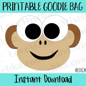 Puede incluir: Bolsa de regalo imprimible con una cara de mono de dibujos animados con ojos grandes y una sonrisa. El texto "Printable Goodie Bag" está en la parte superior de la imagen y "Instant Download" en la parte inferior.