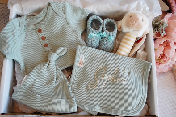 Baby Gift Set, Baby Hamper, New Born Gift Set, Personalisation Optional, New Promotion Offer Free Baby Toy, Baby Boy, Baby Girl, Baby Shower