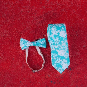 Teal Floral Tie image 4