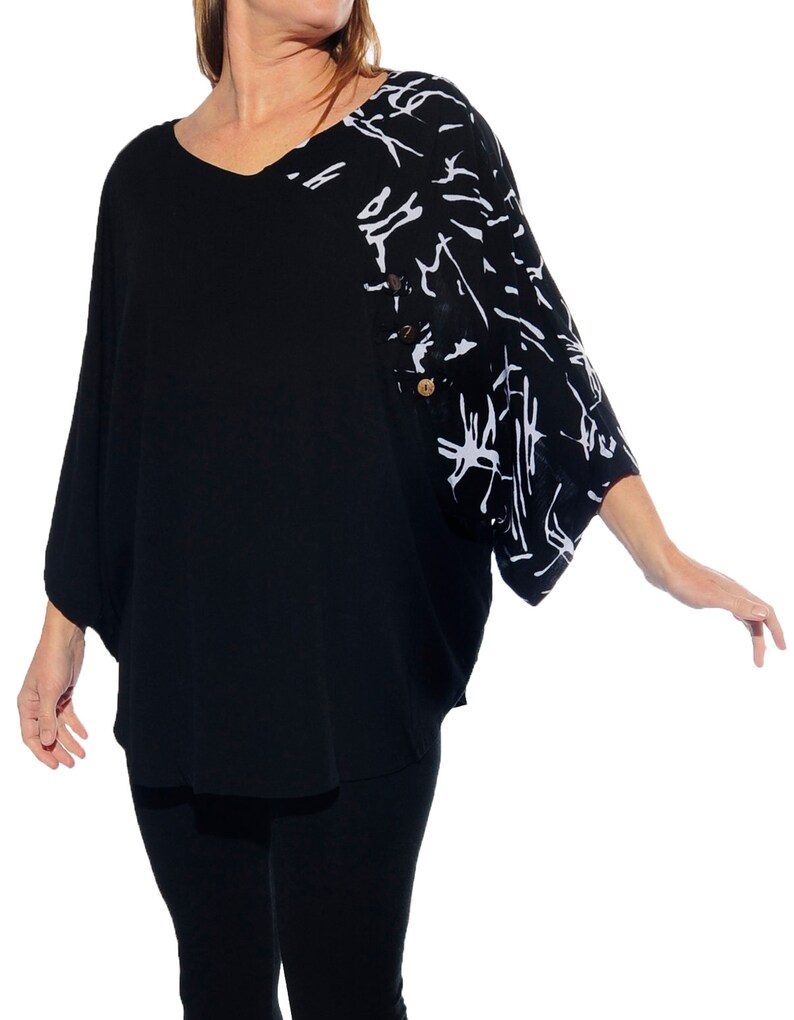 WeBeBop Women/'s Plus Size Yangtze COMBO Shell Top 1X 2X 5X