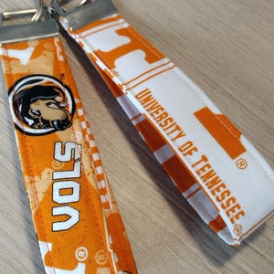 Tennesse Key Fob - Volunteers Wristlets - University Lip Balm Holder Key Chain