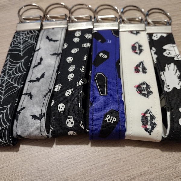 Scary Halloween Key Fobs Spooky Key Chains Horror Movie Wristlets - Series 2