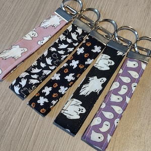 Halloween Ghost Wristlet Key Fob: Glow in the Dark Cotton Key Ring