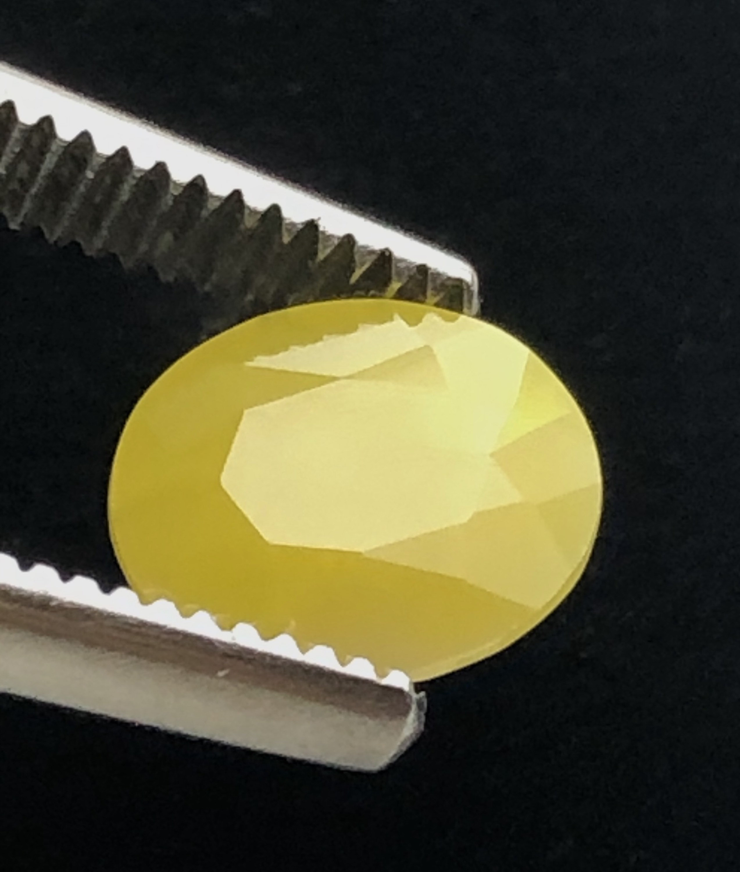 Oval faceted “SMITHSONITE” gem ct.2.70 origin (Sardinia) ~Italy - www.lanimadeicristalli.com