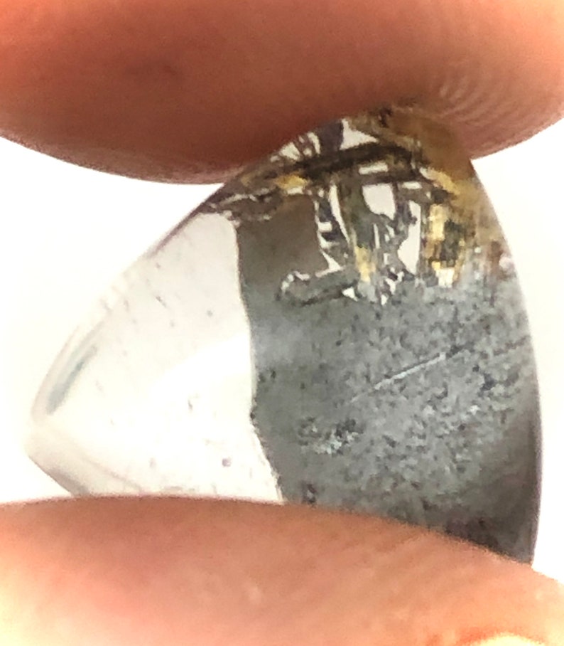 Brookite quartz shield cut to cabochon ct.13.60 prov ~ Minas Gerais ~ Brazil ~ madagascarartstones.com