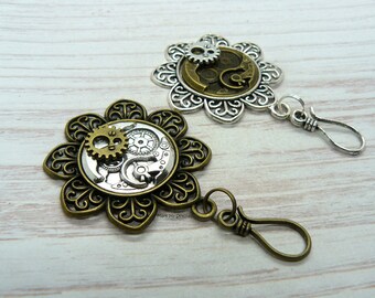 ID Badge Holder Daisy Magnetic Portuguese Knitting Pin ID Badge Holder Daisy Magnetic Portuguese Knitting Pin