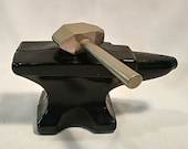 Vintage Avon Blacksmith s Anvil Deep Woods Aftershave Decanter - Not Empty - No Box - Collectible
