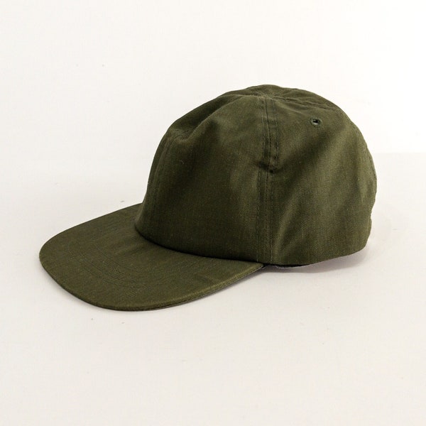 vintage mid-century military OLIVE drab vintage fitted hat -- great condition - size 7 1/8 fitted hat