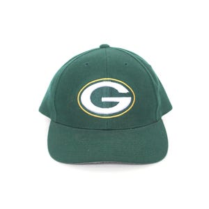 vintage GREEN bay PACKERS snapback vintage 1990s hunter forest green hat -- Adjustable back -- FREE shipping U.S.A