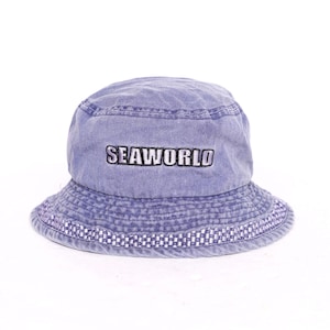 vintage BUCKET hat blue/lavender SEAWORLD 1990d denim bucket hat -- Free shipping U.S.A
