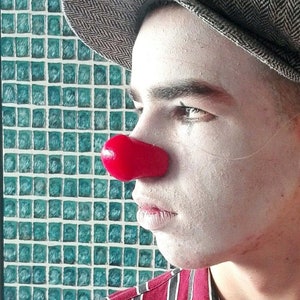 red clown nose  / ZaZou nose - rubber nose