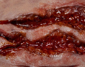 未塗装の狼男の咬傷 - リアルなシリコン製創傷補綴物、ホラーコスプレ