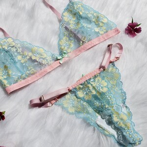 lace lingerie set image 4