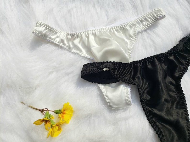 Zijden string, zijde lingerie, zijden slipje, luxe lingerie, string