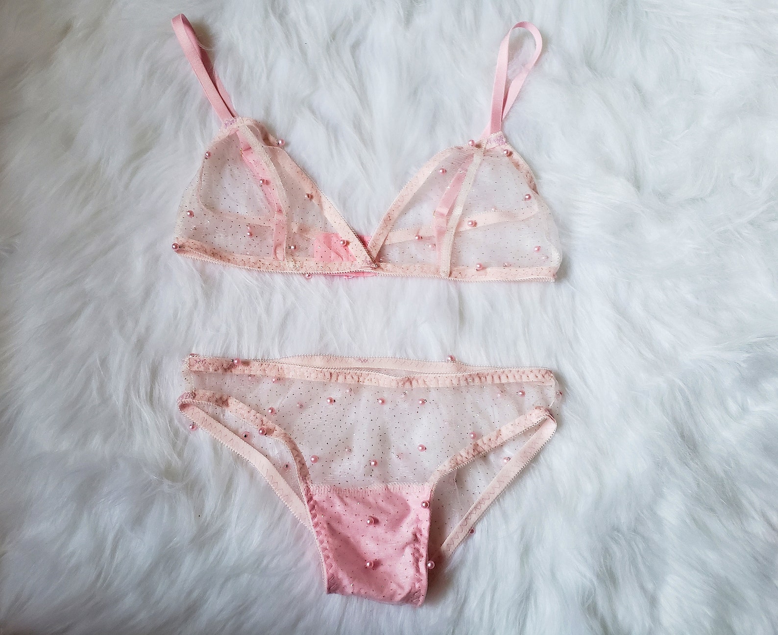 Soft Sparkling Tulle Lace Hem Robe Lingerie Set