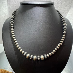ナバホパールビーズネックレス、スターリングシルバー、ユニーク