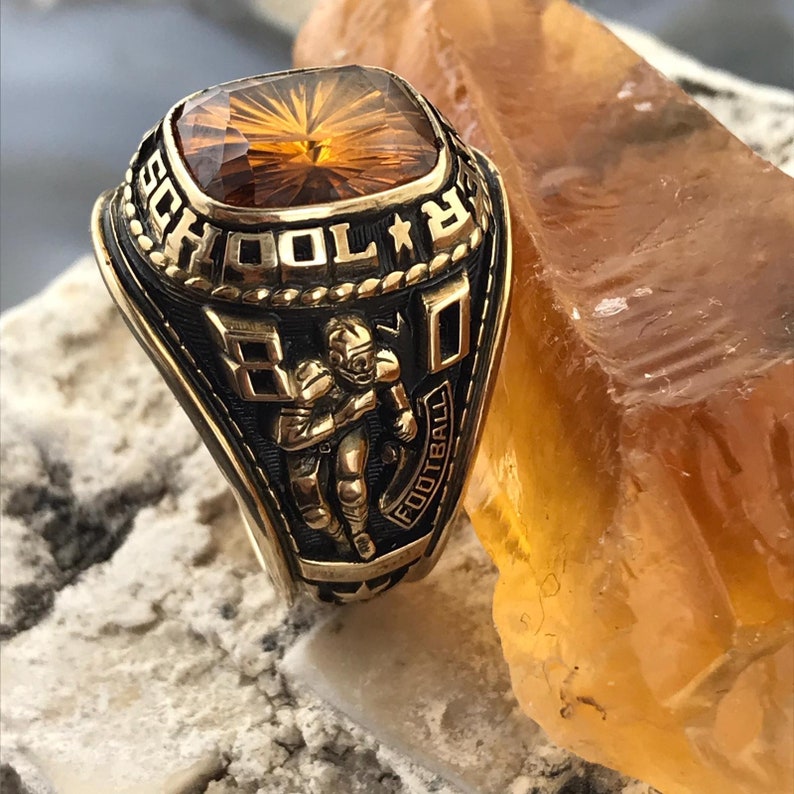 Class Ring Size 9.25 For Men 1980 Custer High School Collectable Ring 10K Yellow Gold Josten Milwaukee