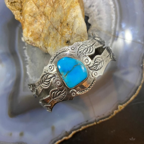 Intense And Intricate Navajo All Native American Jewelry Silver Repoussed Ring Intense And Intricate Navajo All Native American Jewelry Silver Repoussed Ring