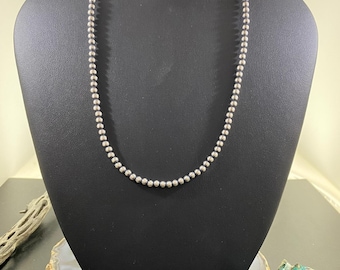 ナバホパール スターリングシルバー ソーサービーズネックレス