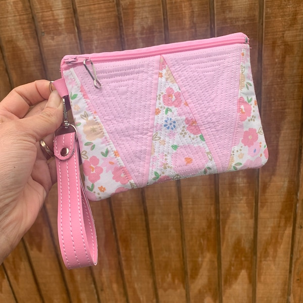 Pink clutch, pastel pink wallet, pastel pink card holder, flowers wallet, flowers print handbag, pink flowers wallet, pink flowers purse