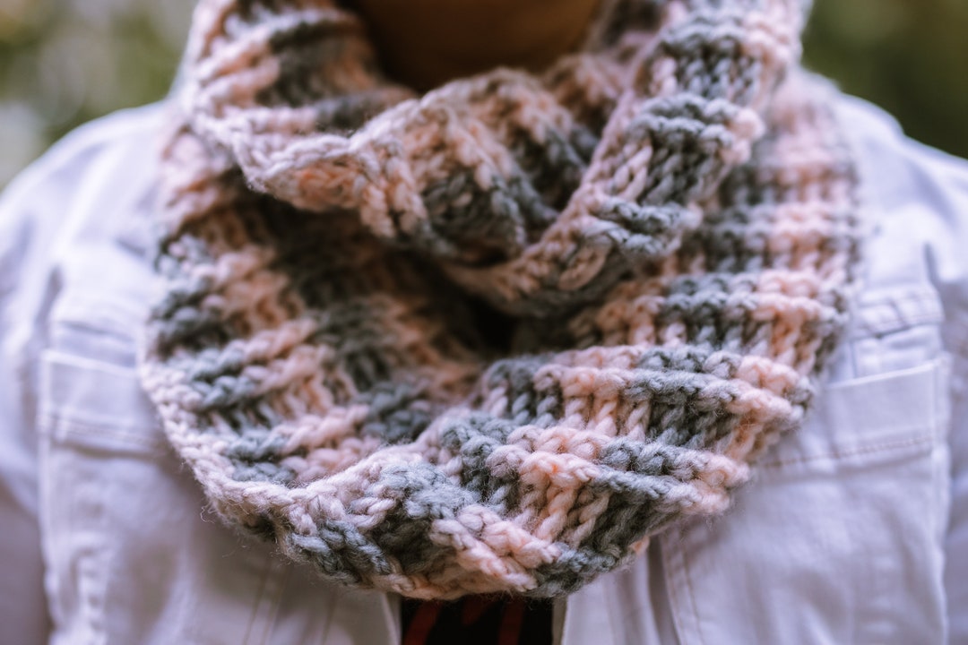 Chunky Ribbed Infinity Scarf: Handmade Crochet Acrylic Cowl - Etsy