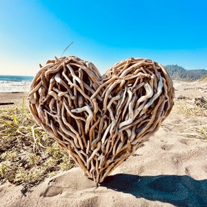 Driftwood heart extra large