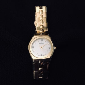 bulova accutron chronograph sapphire crystal