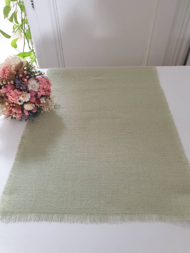 Centre de Table Écologique en Toile Jute Verte Pour Mariage Champêtre à La Française